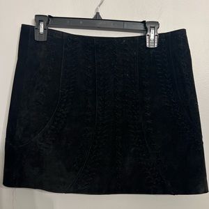 Willow & Clay Women’s Black Leather Suede Skirt Mini  Size‎ Medium